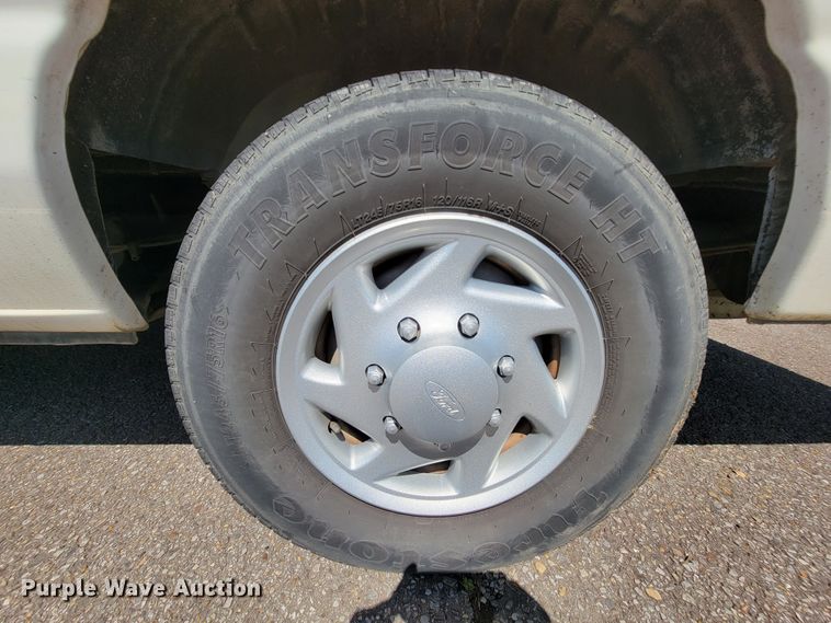 image for item FL9164 2011 Ford E350 Super Duty  handicap accessible van