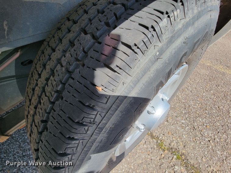 image for item FL9164 2011 Ford E350 Super Duty  handicap accessible van