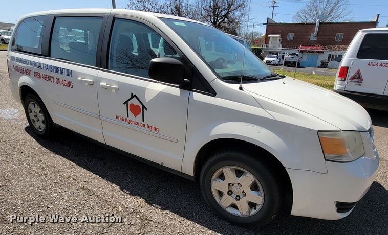 image for item FL9165 2010 Dodge Grand Caravan  van