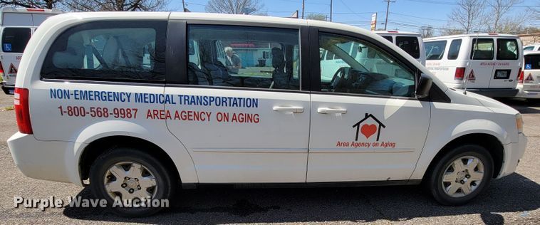image for item FL9165 2010 Dodge Grand Caravan  van