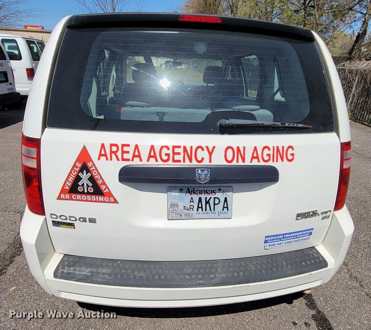 image for item FL9165 2010 Dodge Grand Caravan  van