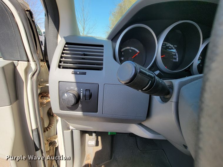 image for item FL9165 2010 Dodge Grand Caravan  van