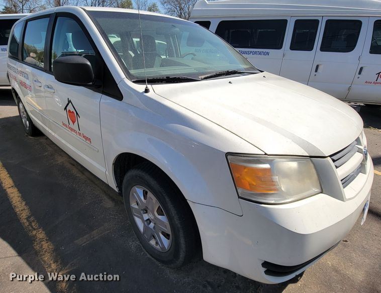 image for item FL9166 2010 Dodge Grand Caravan  van