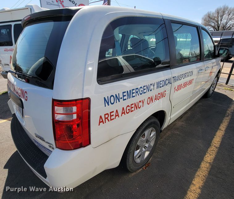 image for item FL9166 2010 Dodge Grand Caravan  van