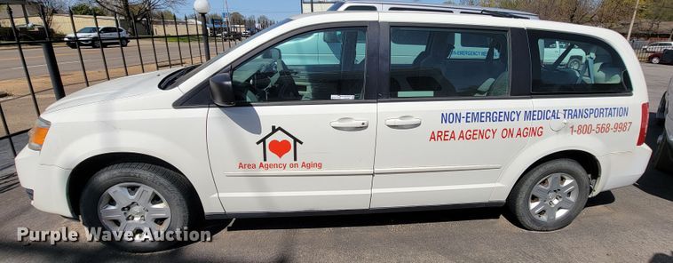 image for item FL9166 2010 Dodge Grand Caravan  van