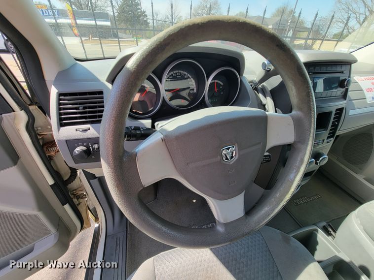 image for item FL9166 2010 Dodge Grand Caravan  van