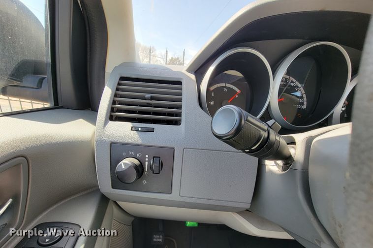 image for item FL9166 2010 Dodge Grand Caravan  van