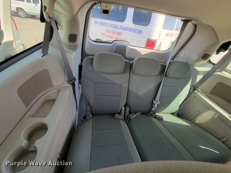 image for item FL9166 2010 Dodge Grand Caravan  van