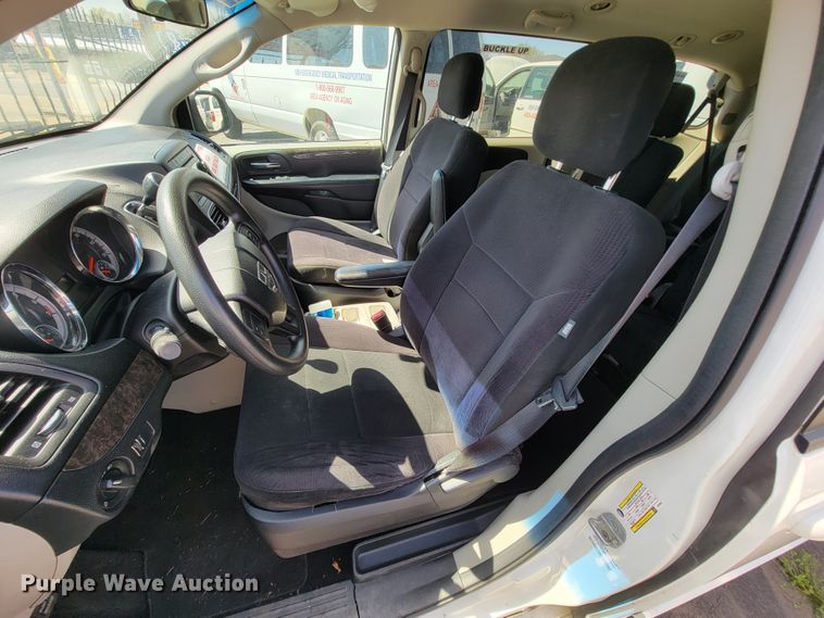 image for item FL9167 2011 Dodge Grand Caravan  van