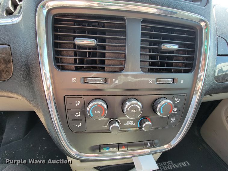 image for item FL9167 2011 Dodge Grand Caravan  van