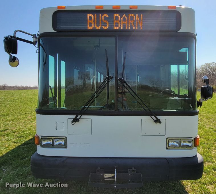 image for item FL9192 2005 Gillig G29E102R2  shuttle bus