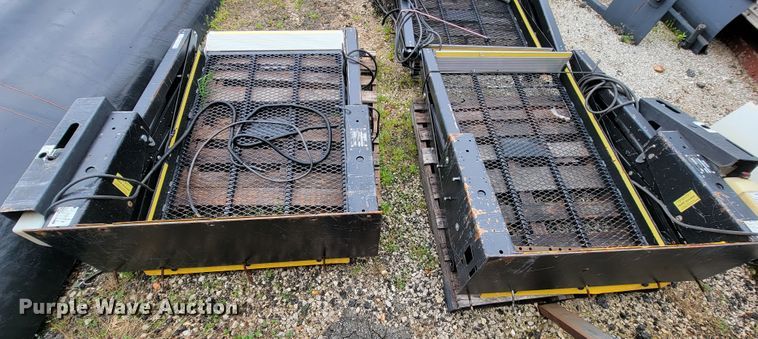 image for item FL9214 (2) Maxon FL-7 end gate lifts