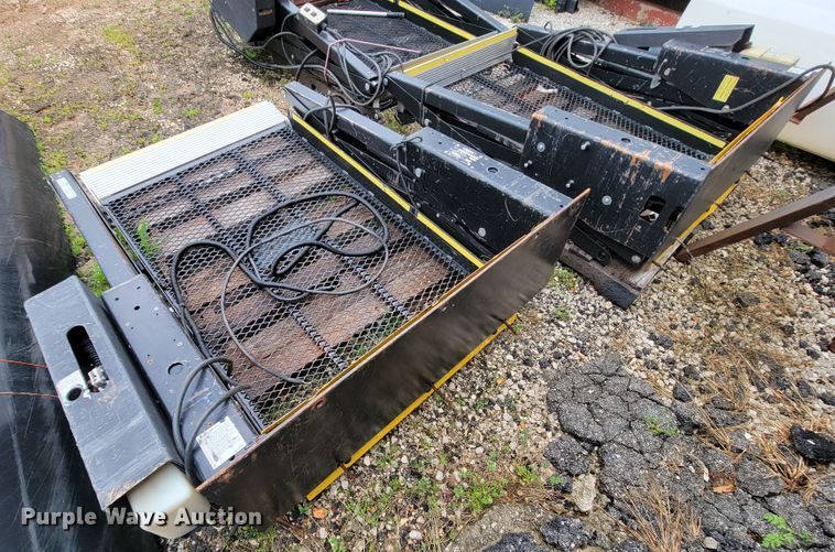 image for item FL9214 (2) Maxon FL-7 end gate lifts