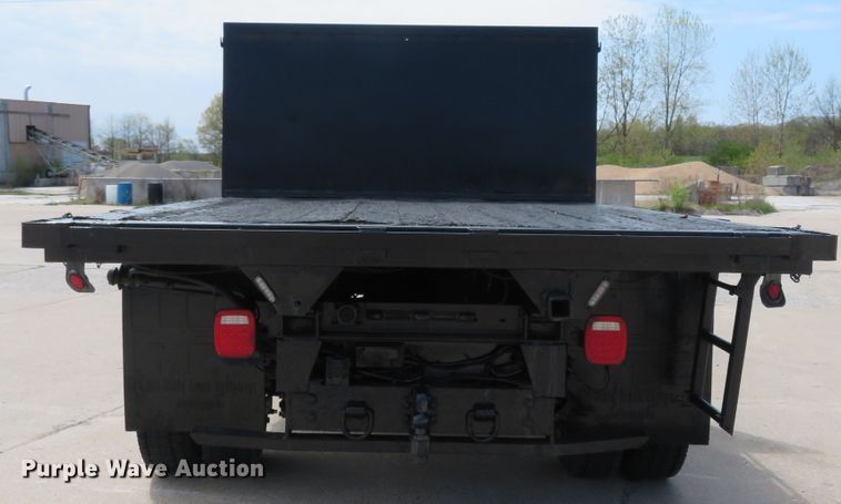 image for item FP9255 2010 Ford F450 Super Duty XL  Crew Cab dump flatbed truck