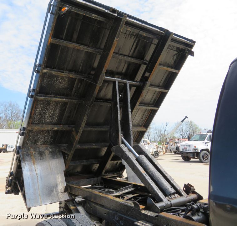image for item FP9255 2010 Ford F450 Super Duty XL  Crew Cab dump flatbed truck