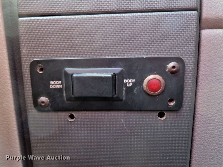 image for item FP9255 2010 Ford F450 Super Duty XL  Crew Cab dump flatbed truck