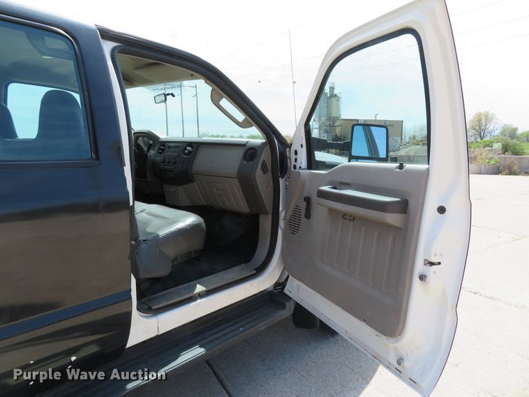 image for item FP9255 2010 Ford F450 Super Duty XL  Crew Cab dump flatbed truck