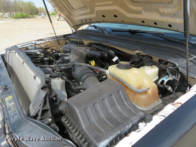 image for item FP9255 2010 Ford F450 Super Duty XL  Crew Cab dump flatbed truck