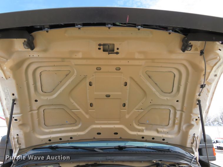 image for item FP9255 2010 Ford F450 Super Duty XL  Crew Cab dump flatbed truck