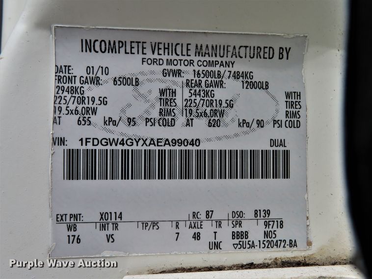 image for item FP9255 2010 Ford F450 Super Duty XL  Crew Cab dump flatbed truck