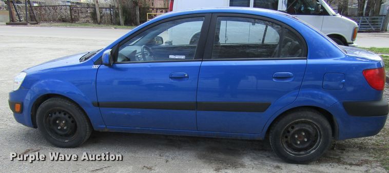 image for item GC9875 2009 Kia Rio