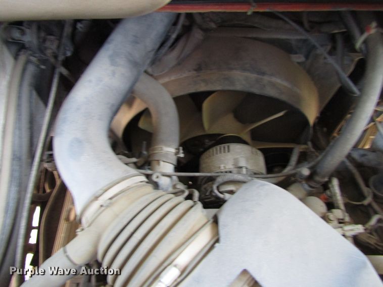 image for item GC9889 2001 Landau  RV