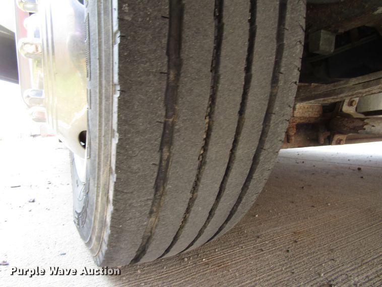 image for item GC9889 2001 Landau  RV