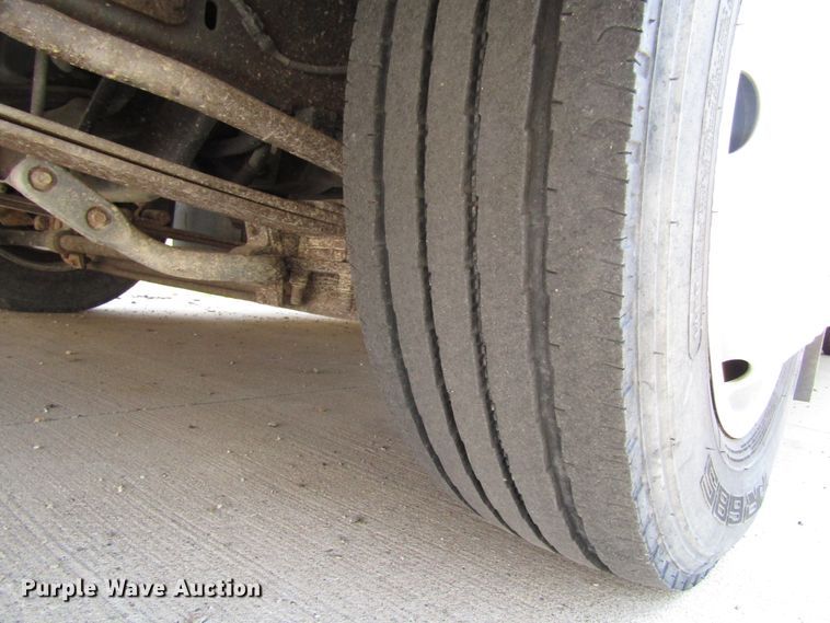 image for item GC9889 2001 Landau  RV