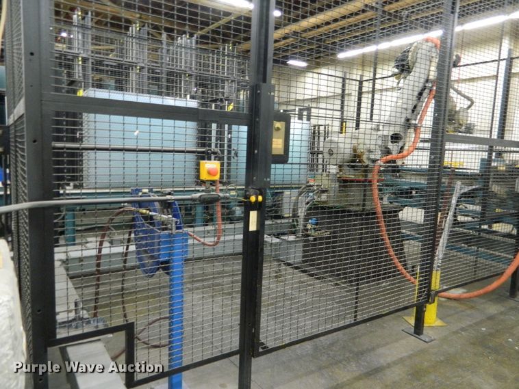 image for item GE9951 Motoman HP165 six axis robot