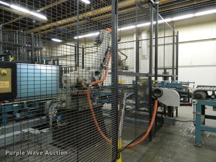 image for item GE9951 Motoman HP165 six axis robot