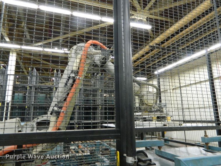 image for item GE9951 Motoman HP165 six axis robot