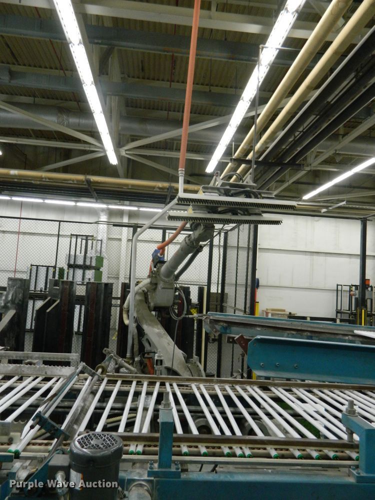 image for item GE9951 Motoman HP165 six axis robot