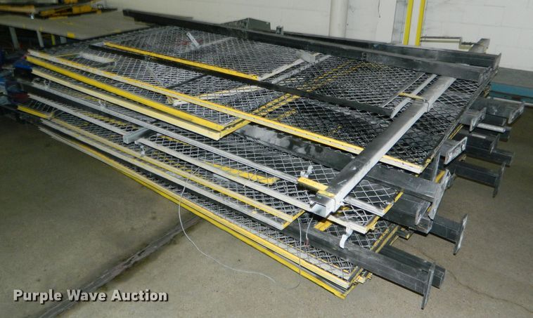 image for item GE9951 Motoman HP165 six axis robot