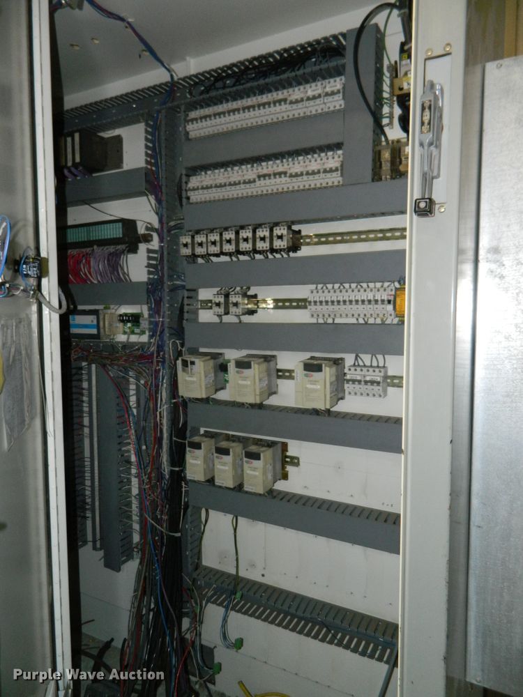 image for item GE9951 Motoman HP165 six axis robot