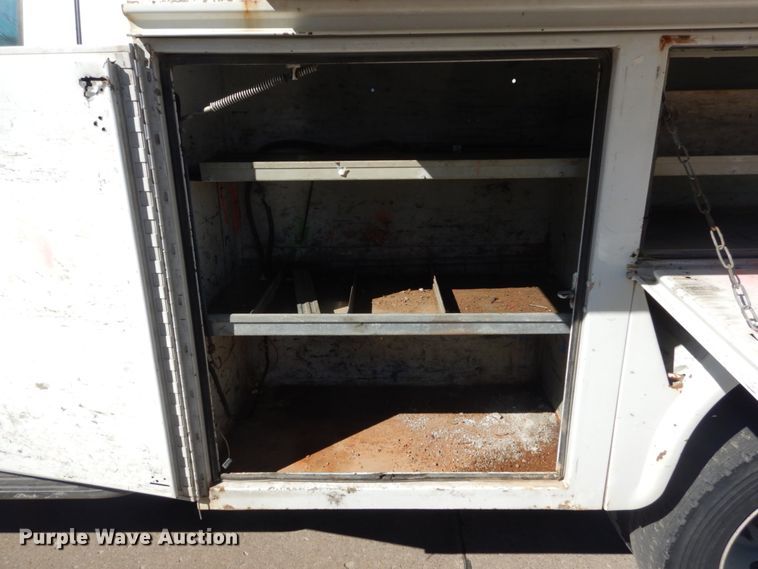 image for item GT9597 2003 Ford F550 Super Duty XL  utility / service truck