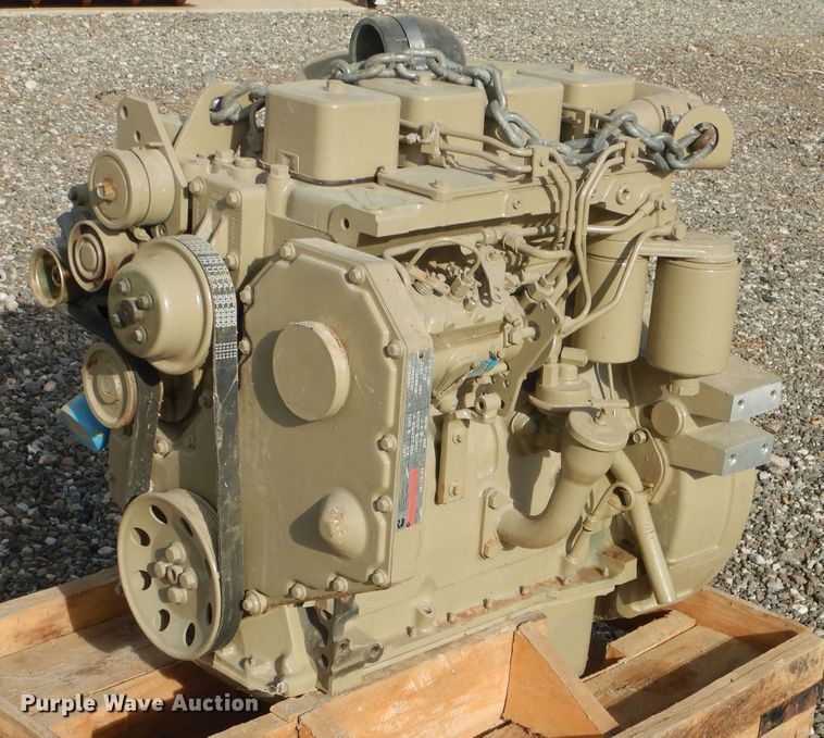 image for item HC9163 1989 Cummins 4BT  3.9L four cylinder diesel engine