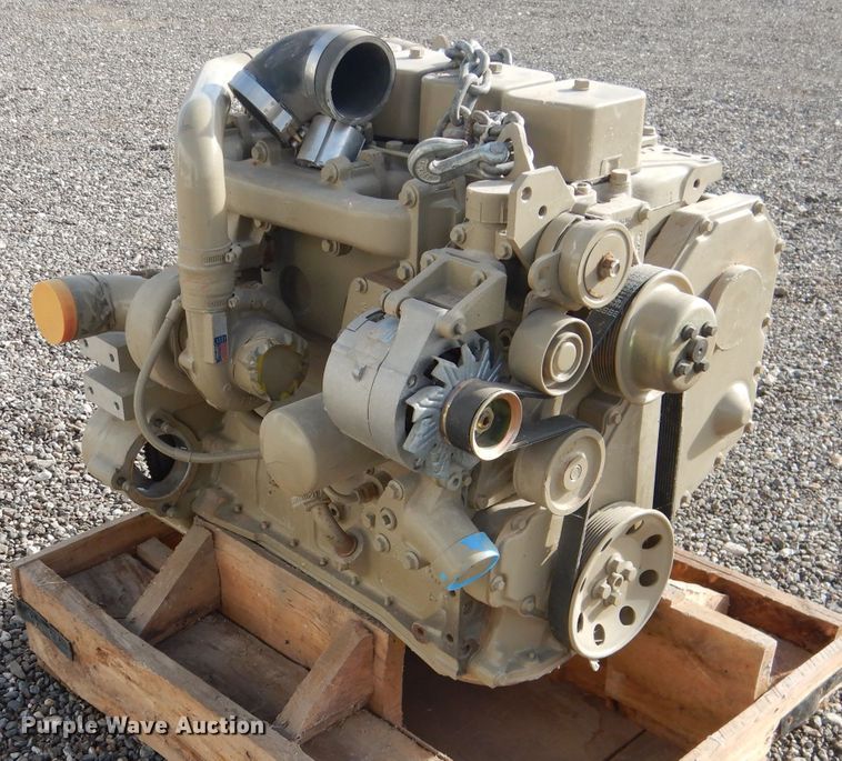 image for item HC9163 1989 Cummins 4BT  3.9L four cylinder diesel engine