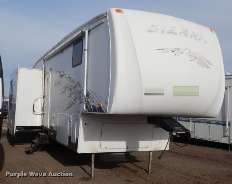 image for item HE9580 2008 Forest River Sierra  camper