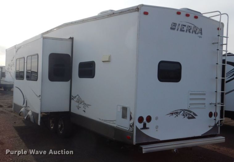 image for item HE9580 2008 Forest River Sierra  camper