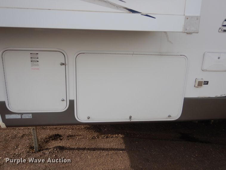 image for item HE9580 2008 Forest River Sierra  camper