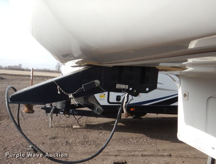 image for item HE9580 2008 Forest River Sierra  camper