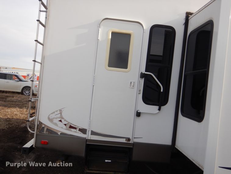 image for item HE9580 2008 Forest River Sierra  camper