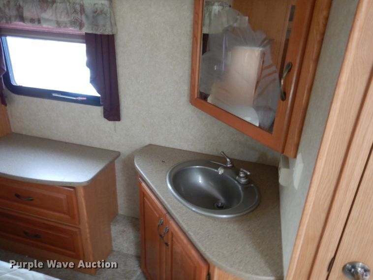 image for item HE9580 2008 Forest River Sierra  camper