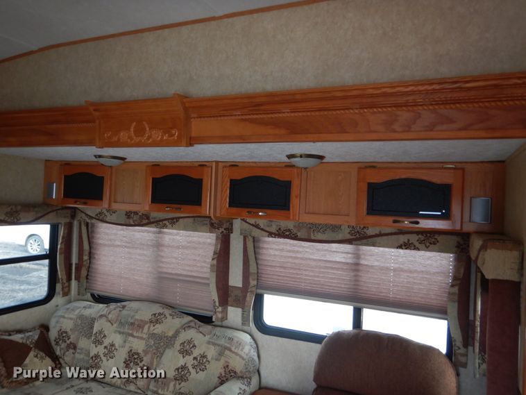 image for item HE9580 2008 Forest River Sierra  camper