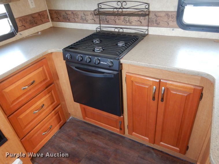 image for item HE9580 2008 Forest River Sierra  camper