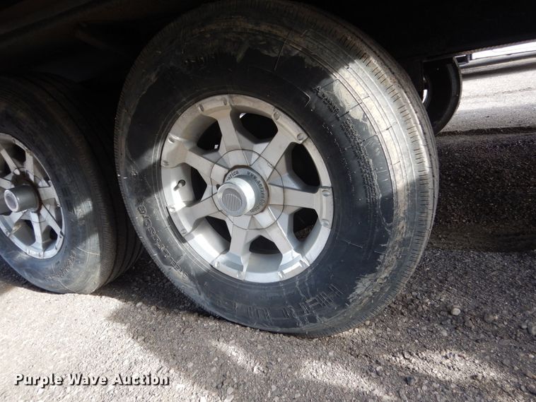 image for item HE9580 2008 Forest River Sierra  camper