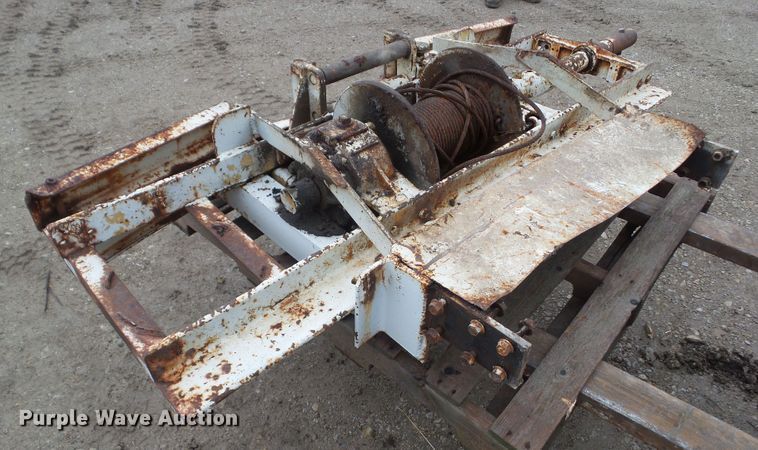 image for item HF9870 Winch