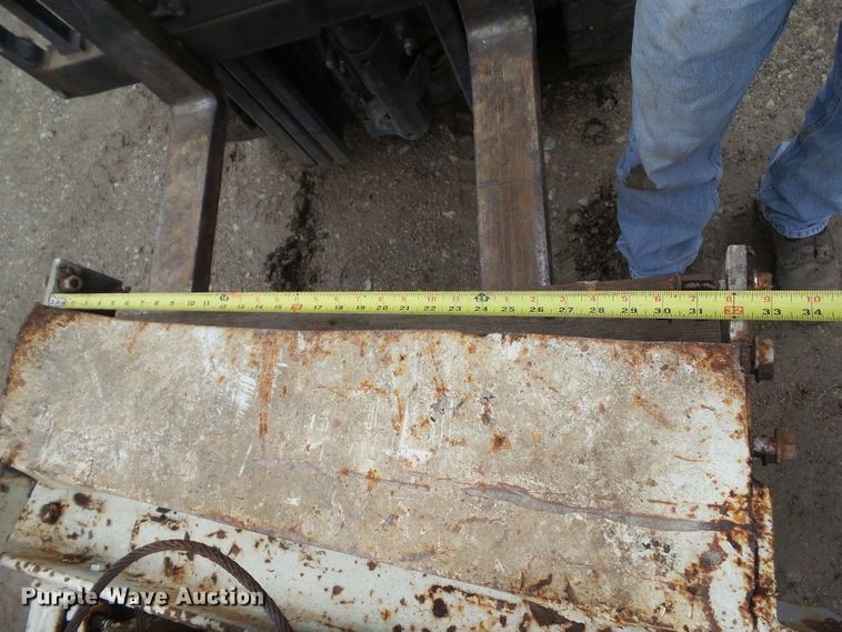 image for item HF9870 Winch