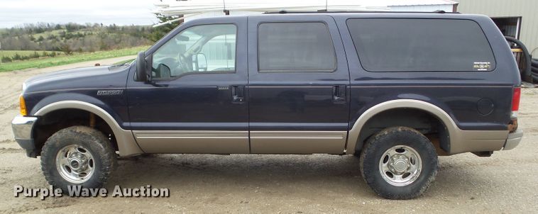 image for item HF9874 2000 Ford Excursion  SUV