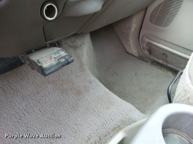 image for item HF9874 2000 Ford Excursion  SUV